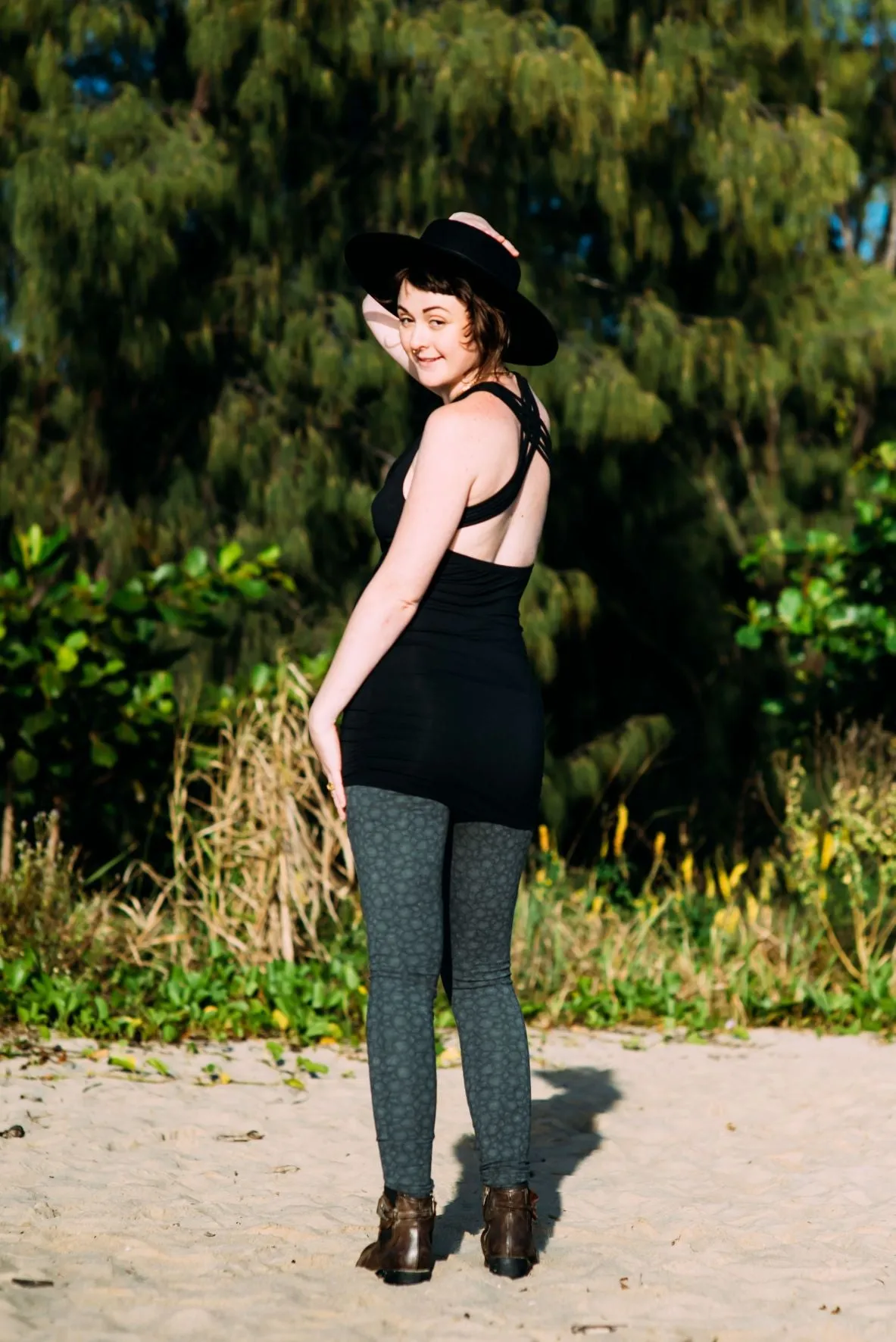 Nomads Hemp Wear Spectrum Leggings (Meta Print)